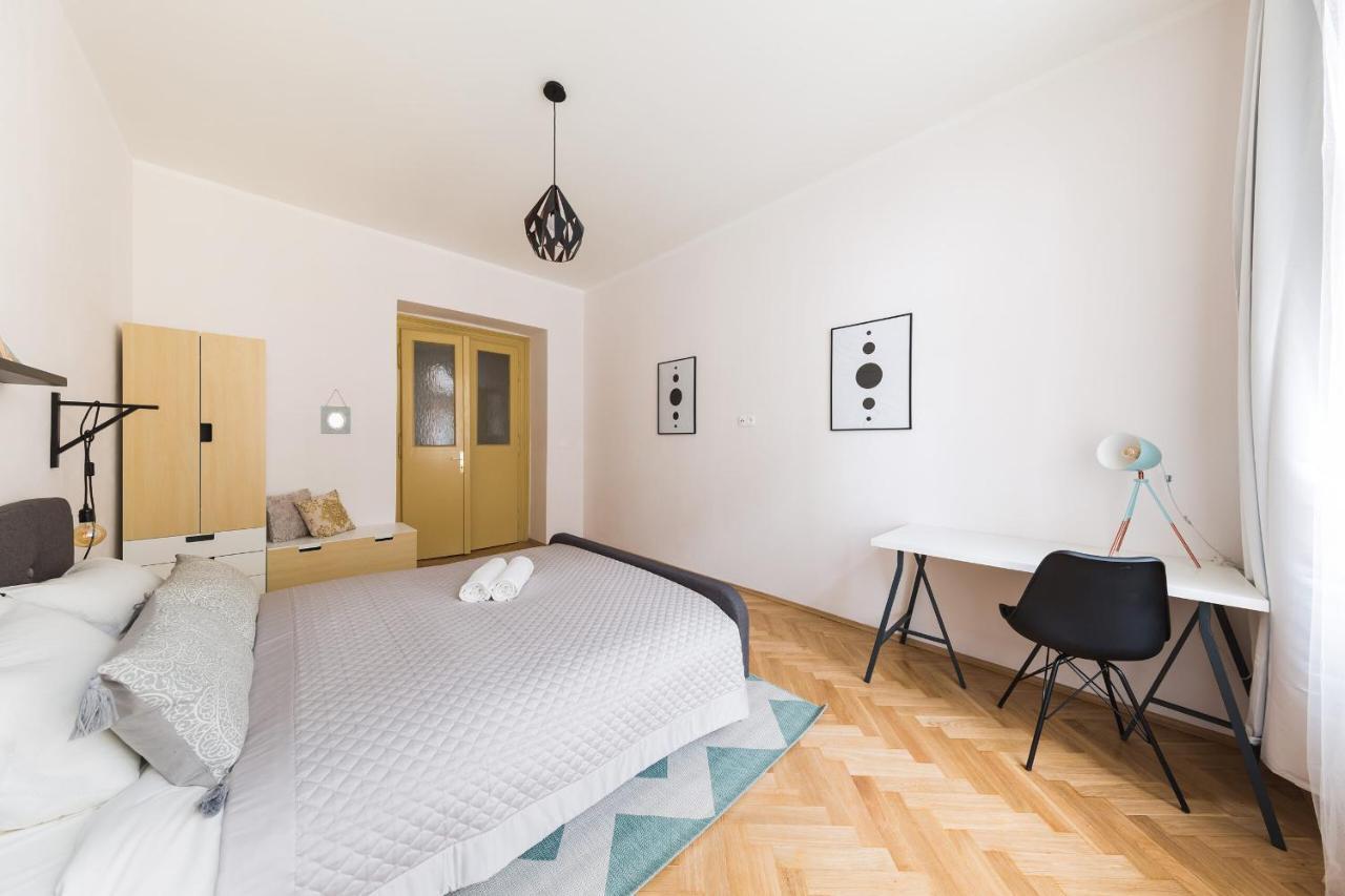 Boheme Apartment Prague Three Eksteriør billede